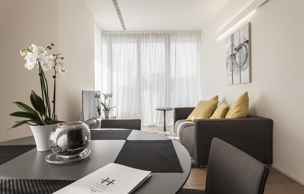 Hemeras Boutique Homes - Design Flats Near The City Center Milano Exteriör bild