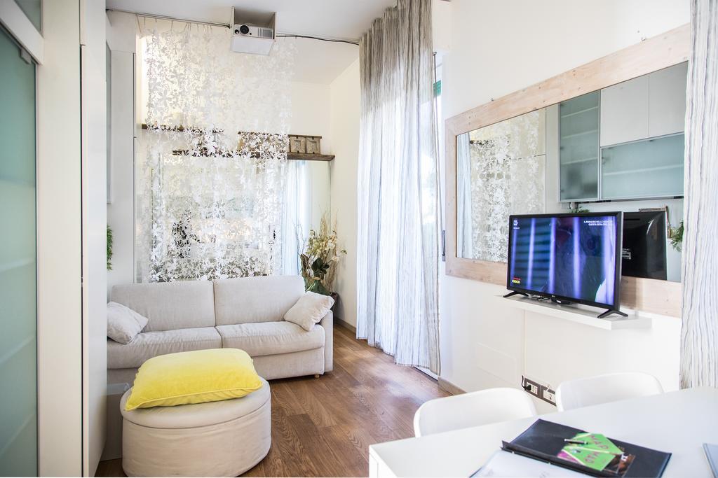 Hemeras Boutique Homes - Design Flats Near The City Center Milano Exteriör bild