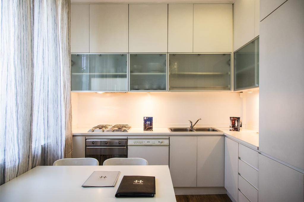 Hemeras Boutique Homes - Design Flats Near The City Center Milano Exteriör bild