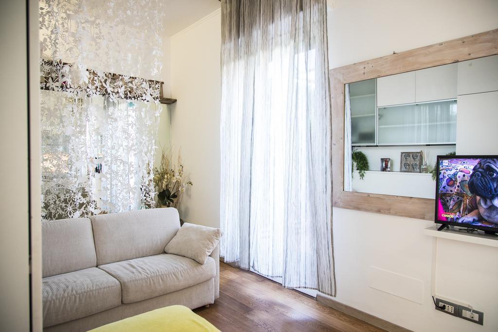 Hemeras Boutique Homes - Design Flats Near The City Center Milano Exteriör bild