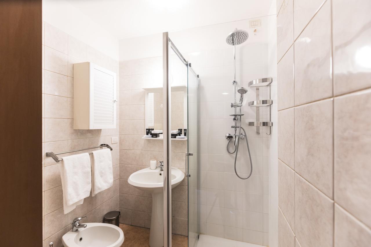 Hemeras Boutique Homes - Design Flats Near The City Center Milano Exteriör bild